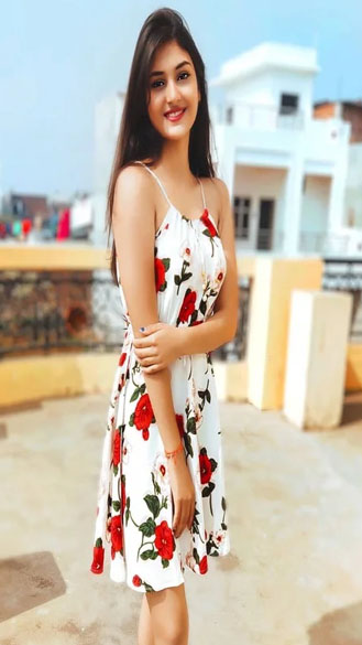 Riya Escort in delhi